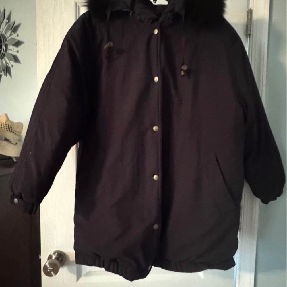 Adrianna Papell Outerwear Label